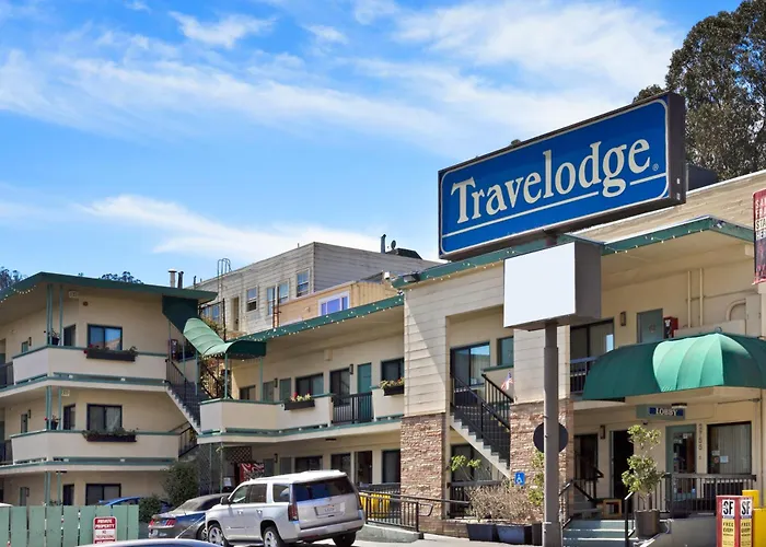 Travelodge By Wyndham Presidio