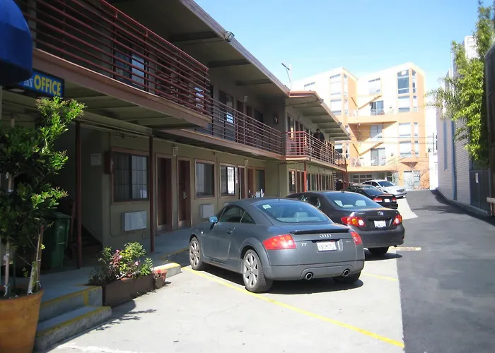 Bay Bridge Inn