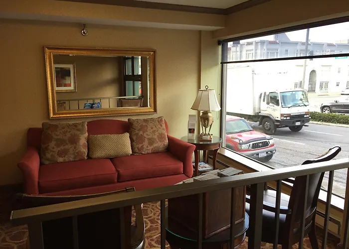 Lombard Inn